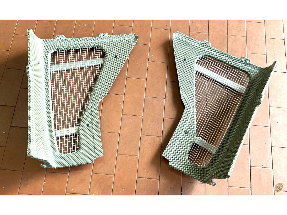 Revêtements de passage de roue 991.1 GT3 R paroi de passage de roue garde-boue intérieur arrière Kevlar - Mylar Porsche 911 | Al