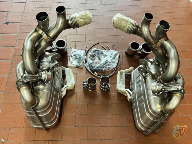 997.1 Carrera sports flap exhaust with chrome-plated stainless steel tailpipes original Porsche 911 – Albert Motorsport 2