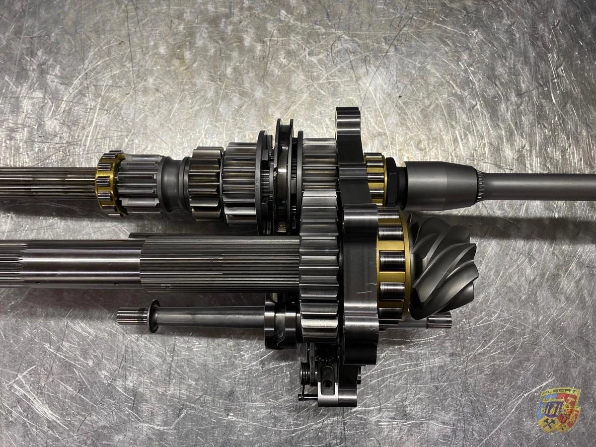 996 - 997 GT3 - Cup - RS gearbox conversion shortening the final gear ratio to 8:32 Porsche 911 – Albert Motorsport