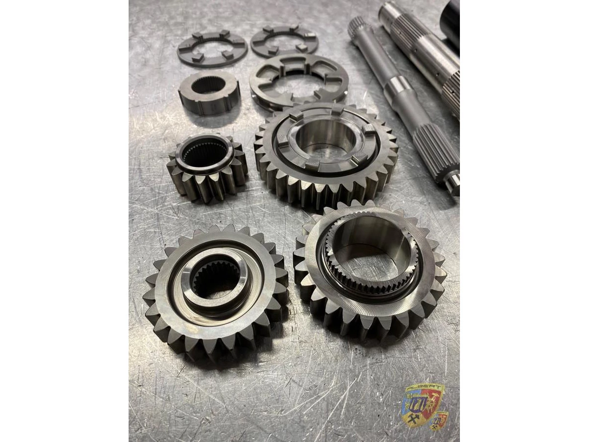 996 - 997 GT3 - Cup - RS gearbox conversion shortening the final gear ratio to 8:32 Porsche 911 – Albert Motorsport