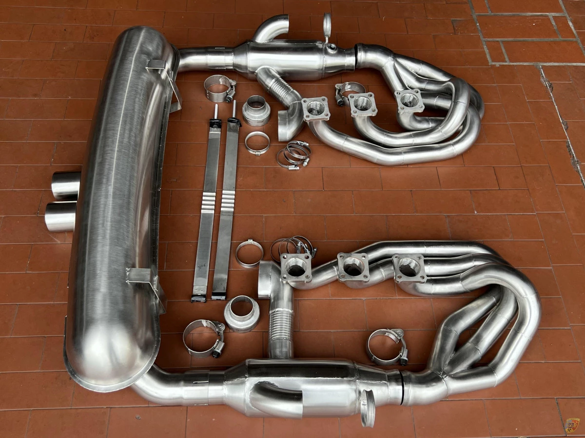 911 - 964 Carrera 3.2 - 3.6 - 3.8 Impianto di scarico sportivo GT3 Style 2 terminali centrali Porsche | Albert Motorsport
