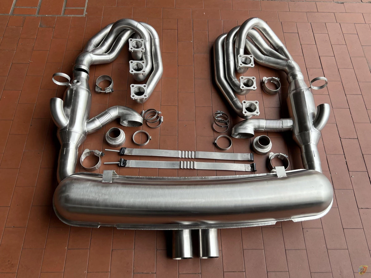 911 - 964 Carrera 3.2 - 3.6 - 3.8 Système d'échappement sport GT3 Style 2 sorties d'échappement centrales Porsche | Albert Motor