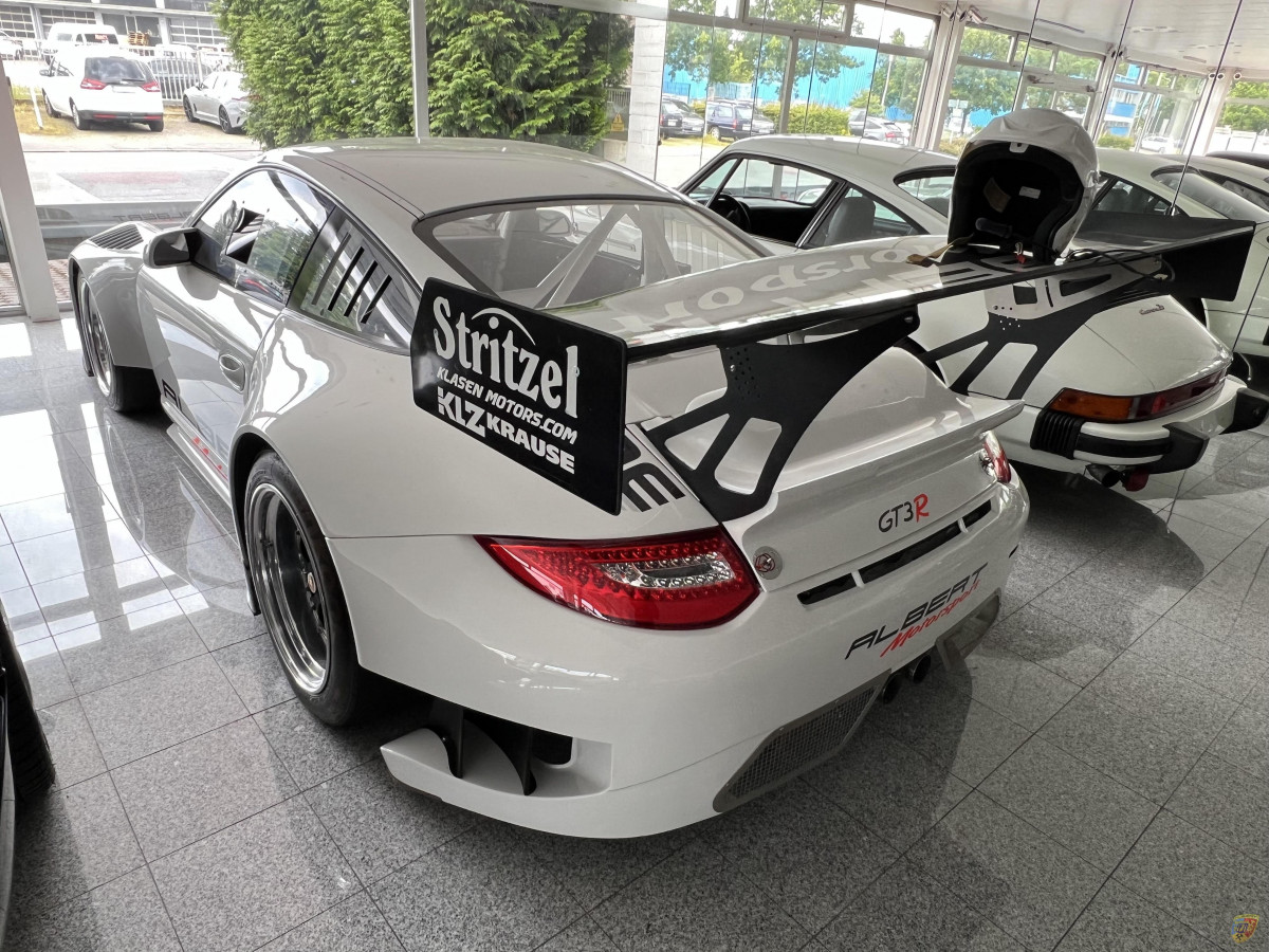 Porsche 997 GT3 R rebuilt with 2010 Cup technology, 0km mileage