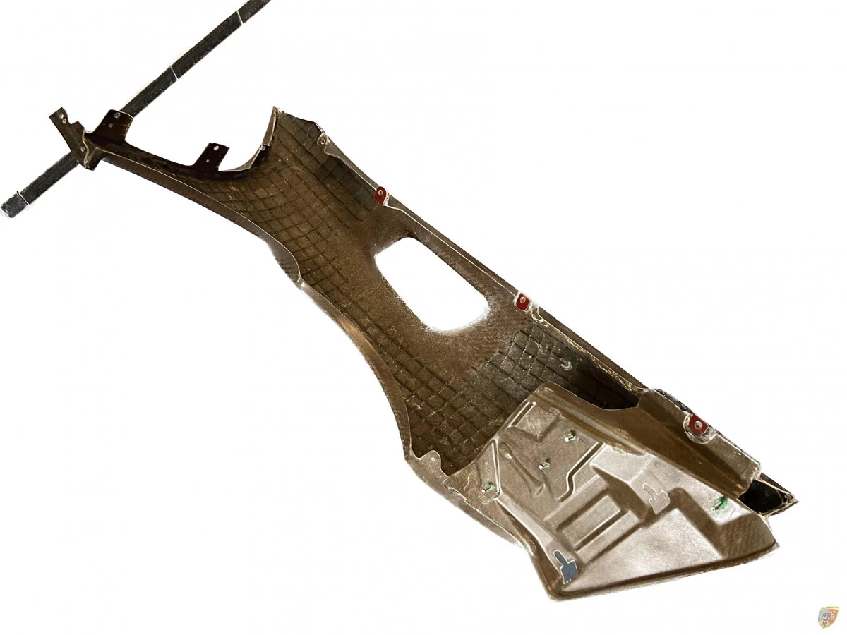 718 GT4 Clubsport front fender natural fiber Porsche Cayman race car – Albert Motorsport