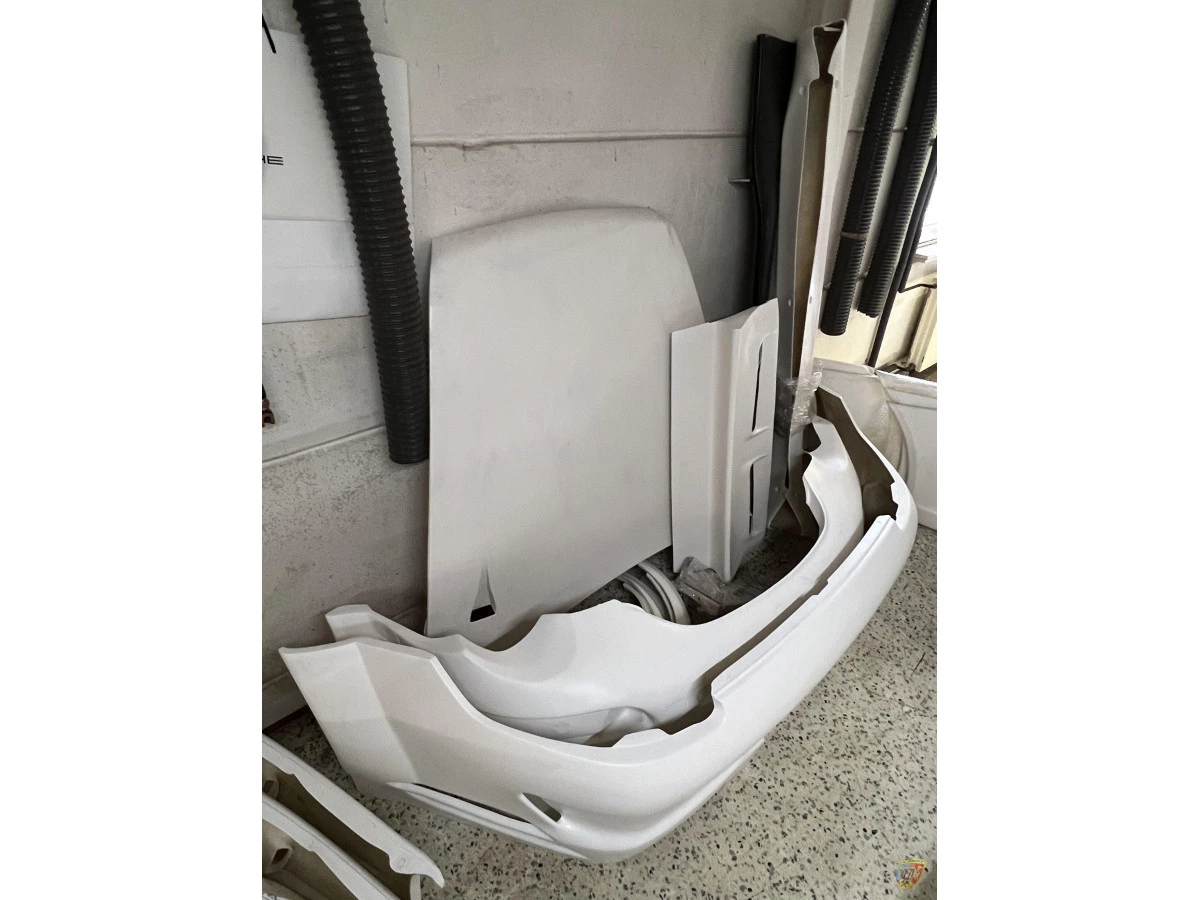 997 RSR kit conversion parts conversion kit GRP Porsche 911 – Albert Motorsport