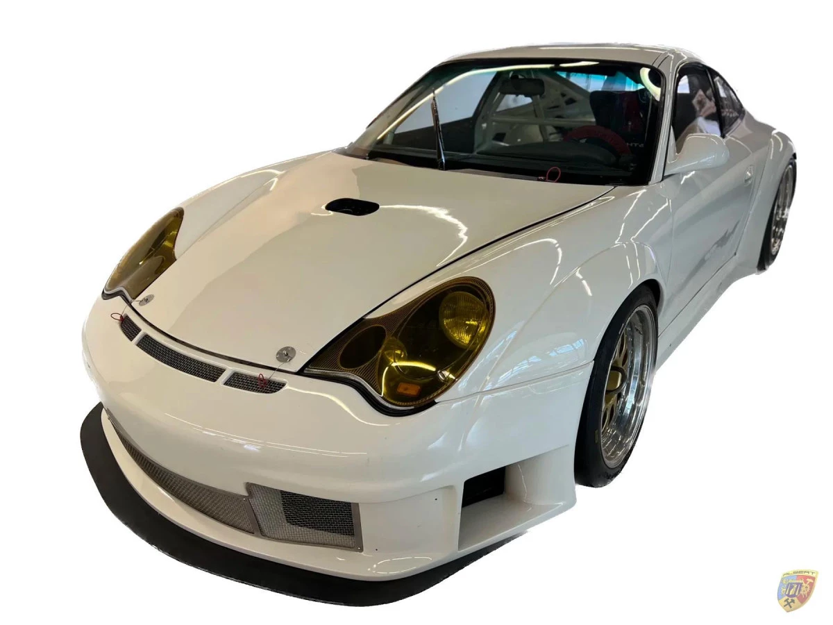 996 RSR Parafango anteriore in carbonio o carbonio a vista per auto da corsa Porsche 911 | Albert Motorsport