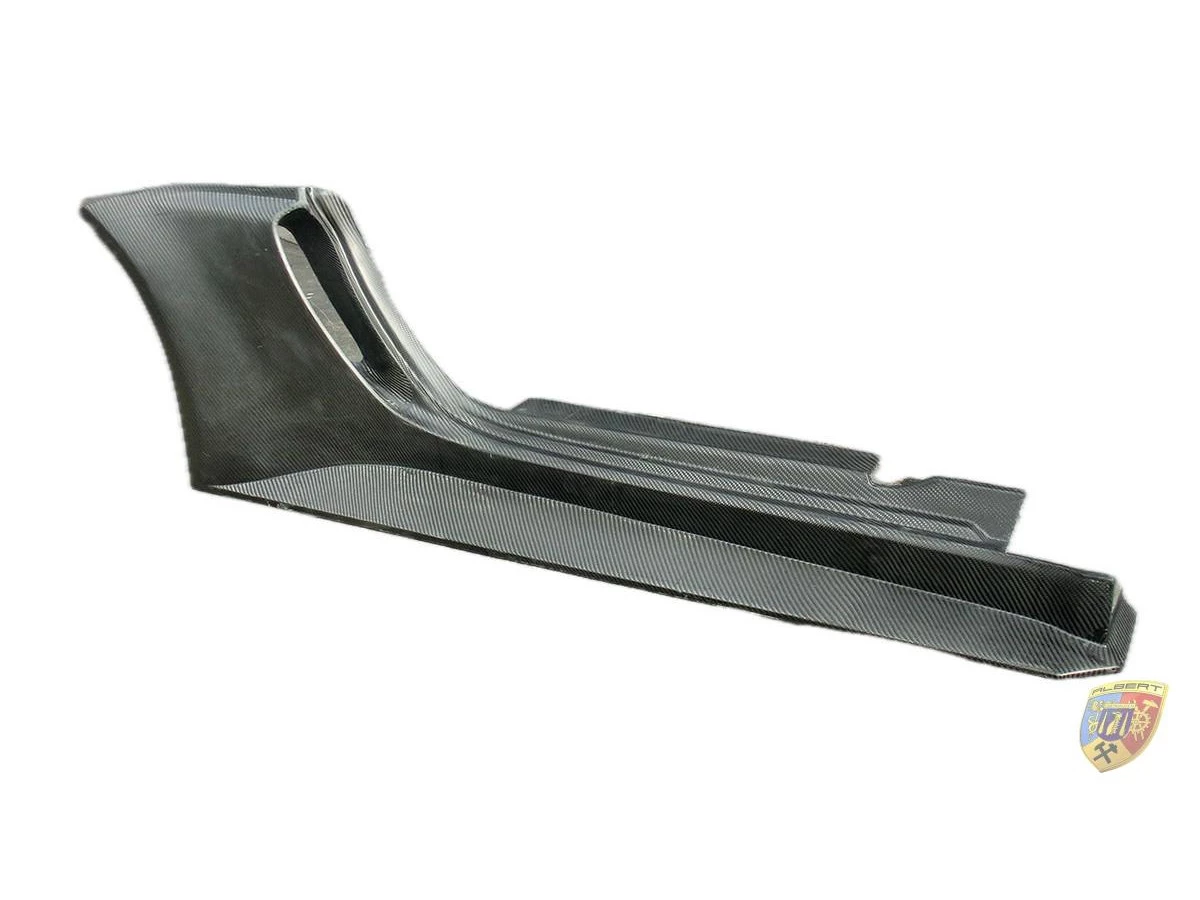 Faldones laterales en carbono para Porsche Cayman 981 RSR | Albert Motorsport