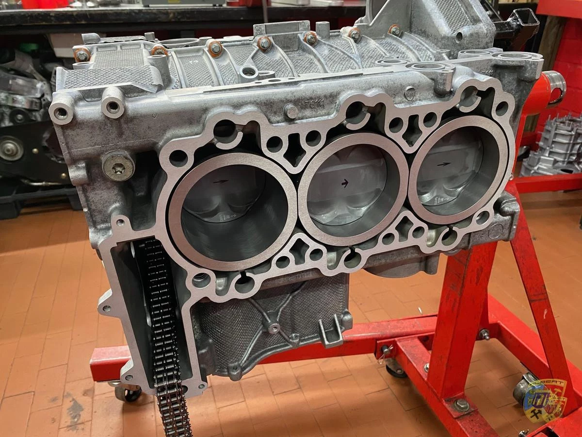 986, 987, 996, 997, bloc moteur Porsche complété avec pistons et cylindres en chrome molybdène en échange | Albert Motorsport