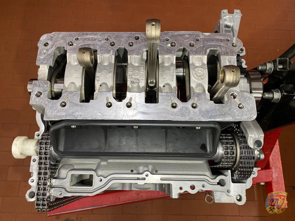 986, 987, 996, 997, Porsche Motorblock komplettiert mit Kolben und Chrom Molybdän Zylindern im Tausch – Albert Motorsport