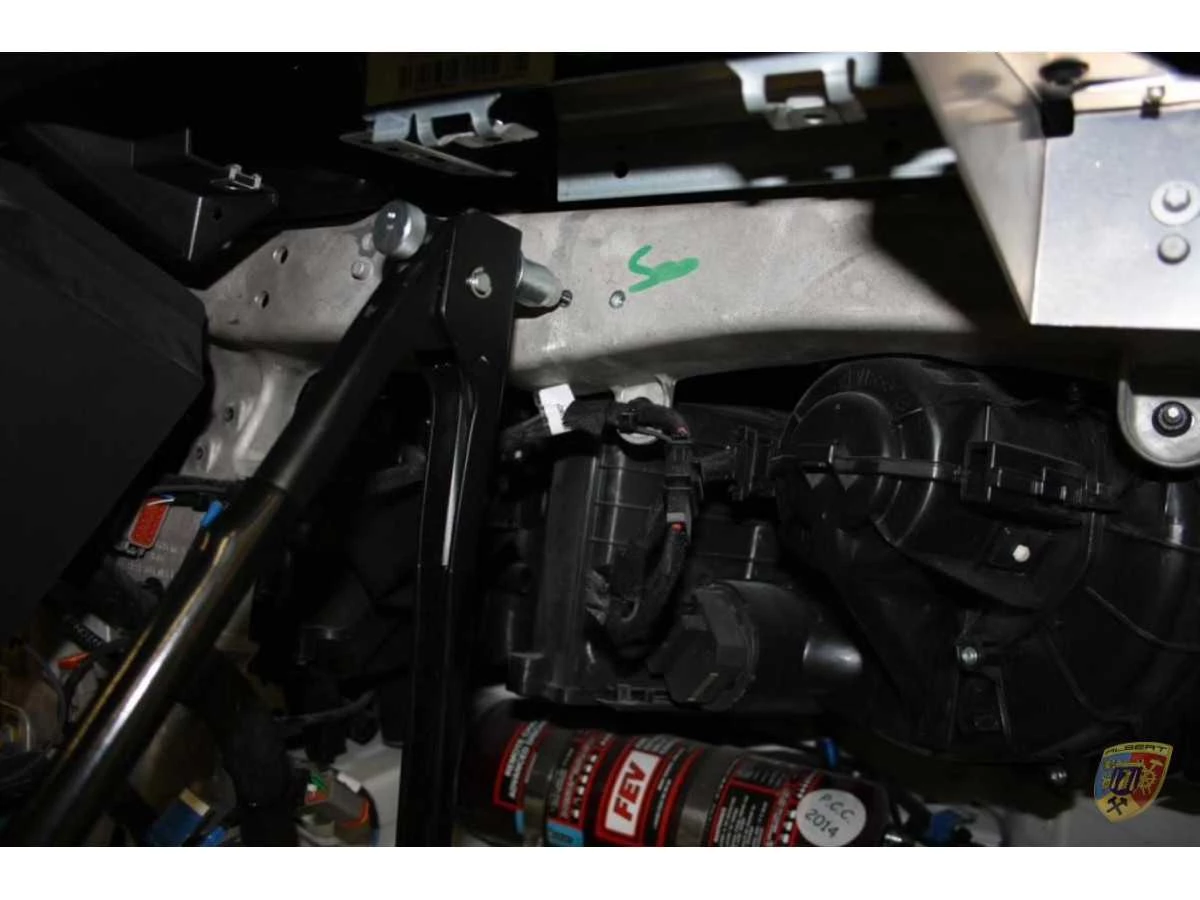 Sistema ABS-ESP 991 GT3 Cup regolabile in 12 posizioni per Porsche 911 | Albert Motorsport