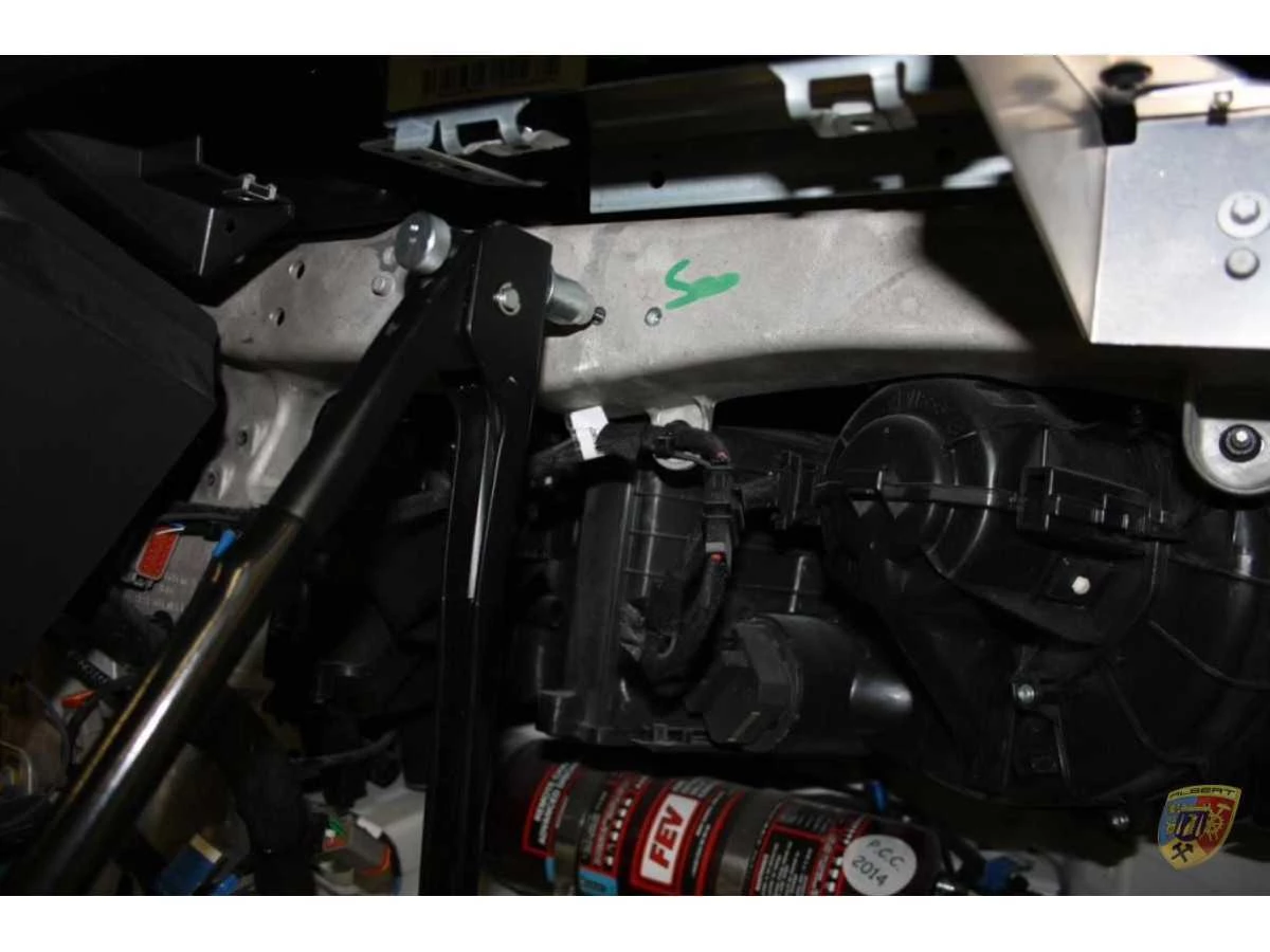 Sistema ABS-ESP 997 GT3 Cup regolabile in 12 posizioni per Porsche 911 | Albert Motorsport