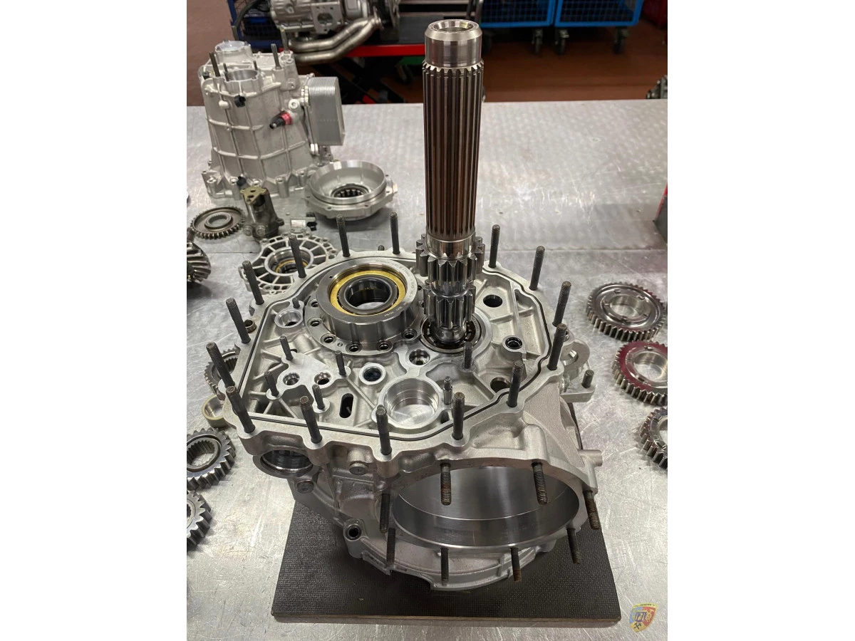 991.1 - 991.2 - Revisión y reparación de la caja de cambios del GT3 Cup Porsche 911 | Albert Motorsport