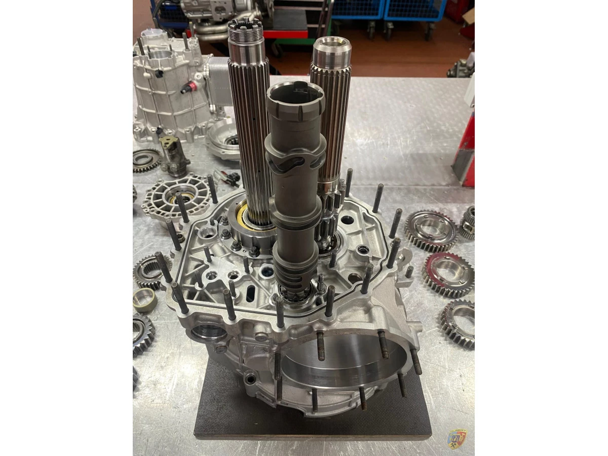 991.1 - 991.2 - Revisión y reparación de la caja de cambios del GT3 Cup Porsche 911 | Albert Motorsport