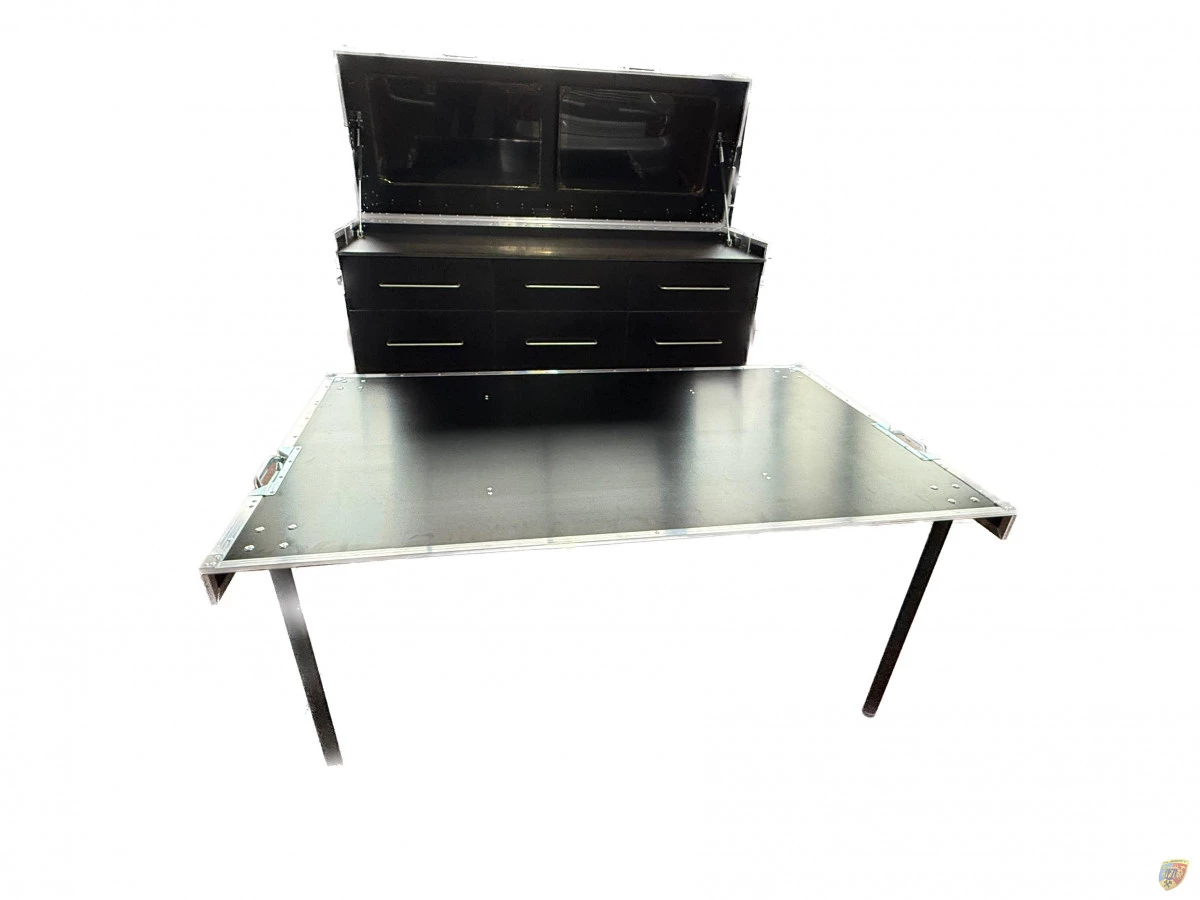 Pitbox L-Case con cassetti anche con schermi - Tipo Albert Motorsport | Albert Motorsport