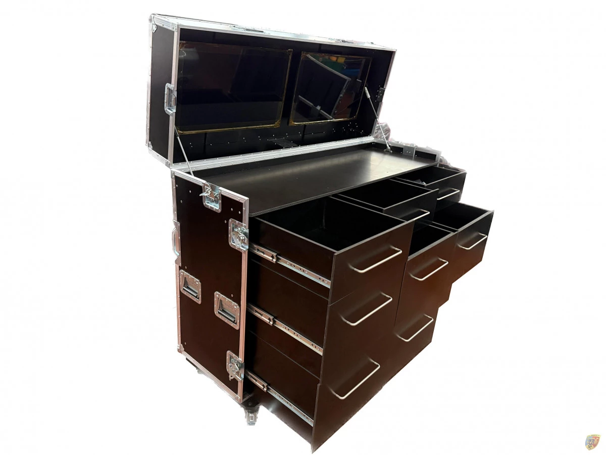 Pitbox L-Case con cassetti anche con schermi - Tipo Albert Motorsport | Albert Motorsport