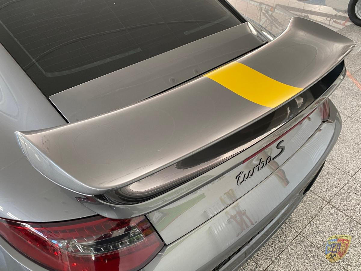 997 Turbo S modelo especial con frenos PCCB y mejora del rendimiento Porsche 911