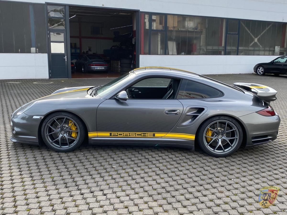 997 Turbo S modelo especial con frenos PCCB y mejora del rendimiento Porsche 911