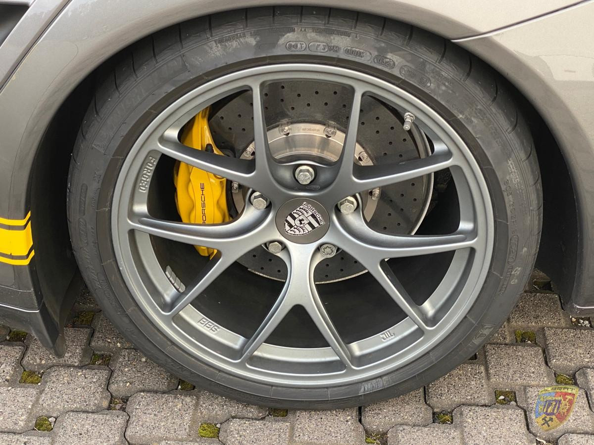 997 Turbo S modèle spécial avec freins PCCB et mise à niveau des performances Porsche 911