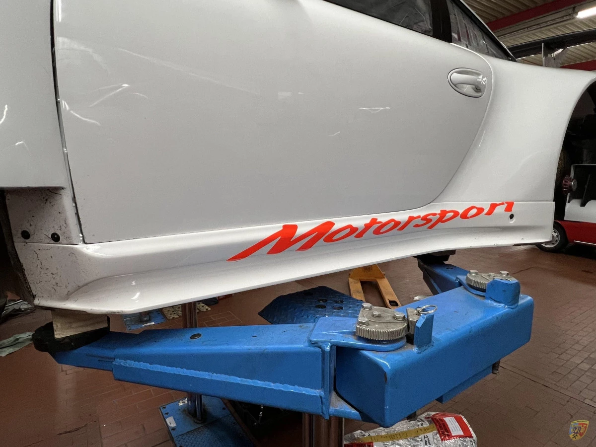 Faldones laterales de carbono Porsche 911 997 GT3 R 2013 | Albert Motorsport