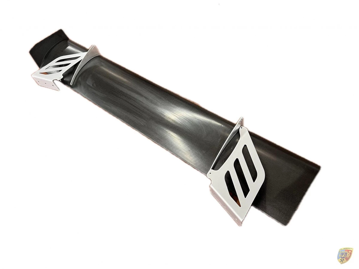 Étagère d'aile arrière en carbone 150 cm x 30 cm avec support | Albert Motorsport