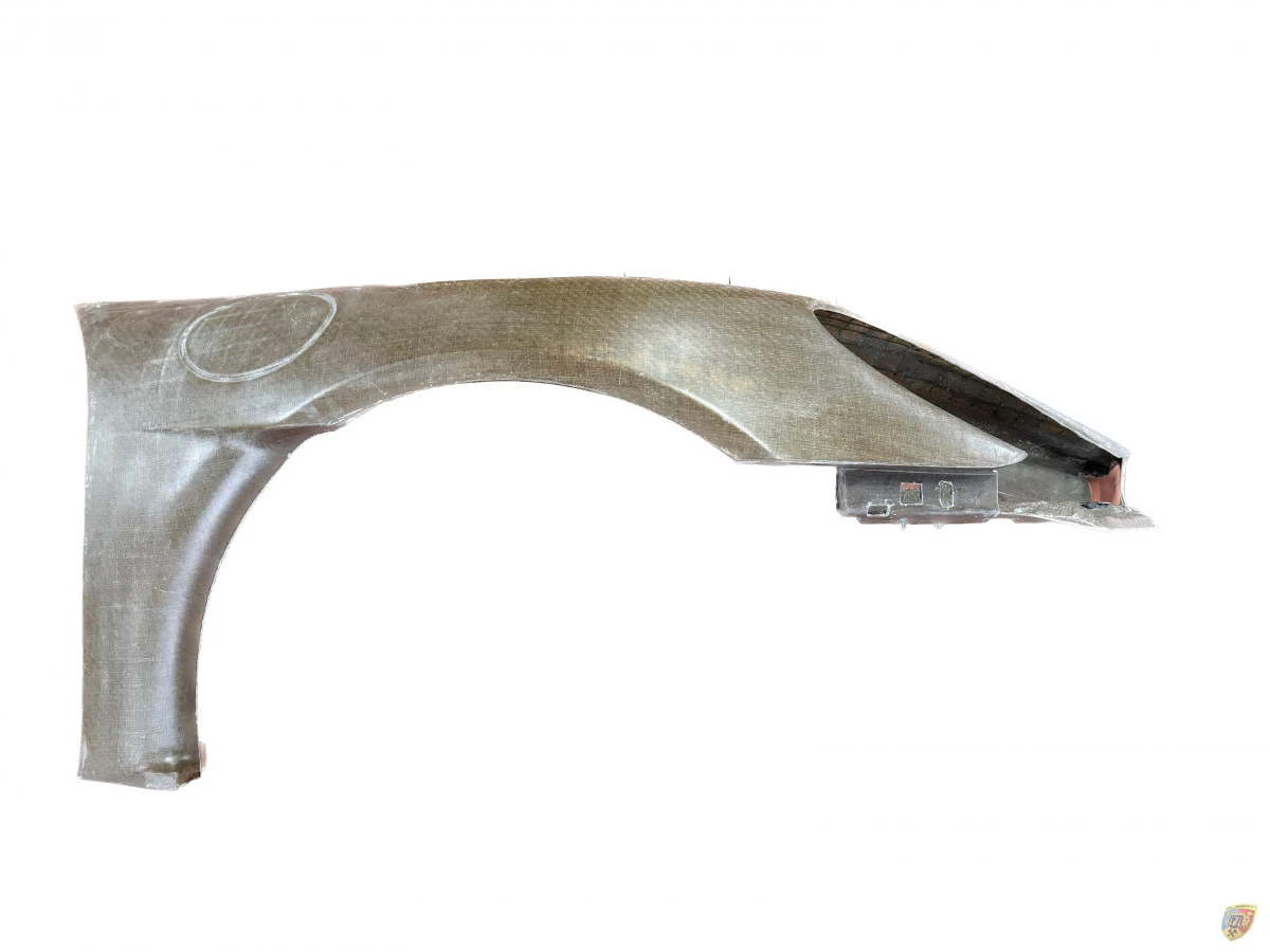 718 GT4 Clubsport Parafango anteriore in fibra naturale Porsche Cayman auto da corsa | Albert Motorsport