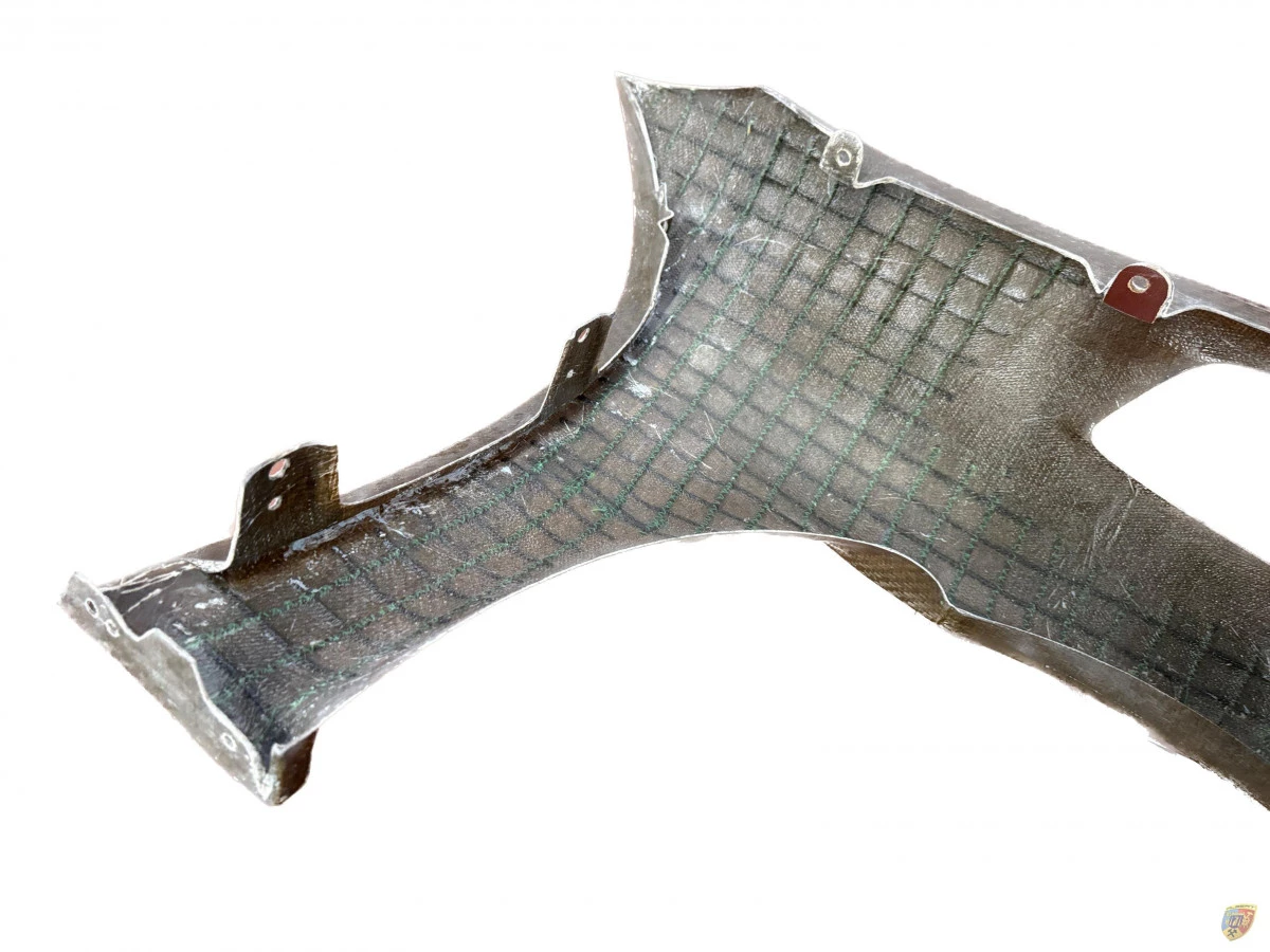 718 GT4 Clubsport front fender natural fiber Porsche Cayman race car – Albert Motorsport