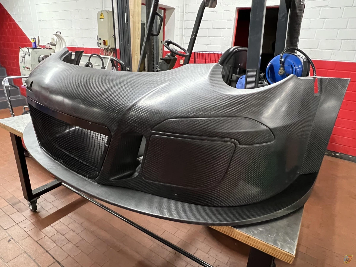 991.2 MR Pare-chocs avant en carbone pour tablier avant Manthey MR Porsche 911 | Albert Motorsport