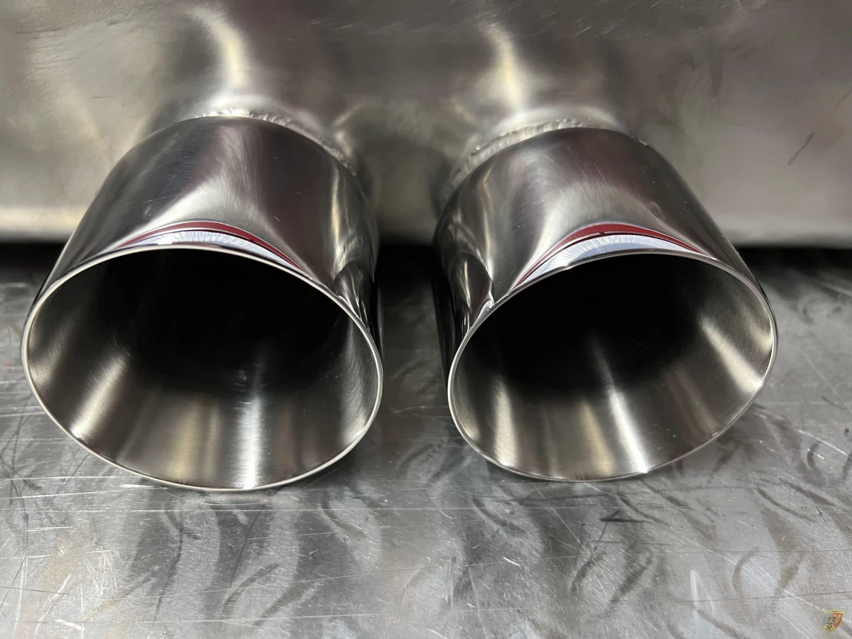 997 - 991.1 GT3 Cup Système d'échappement avec convertisseur catalytique et silencieux latéraux pour Porsche 911 | Albert Motors