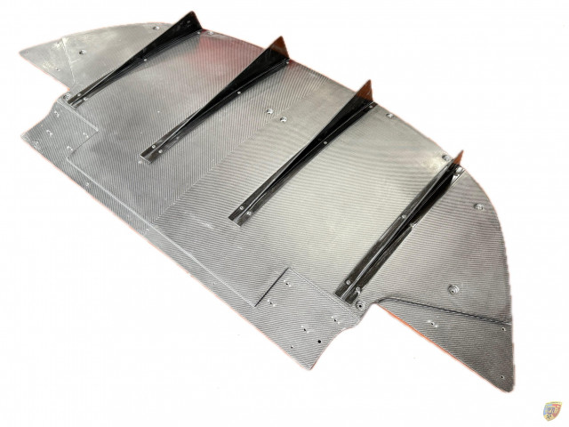 991.1 GT3 R Karosse by Albert Motorsport 2