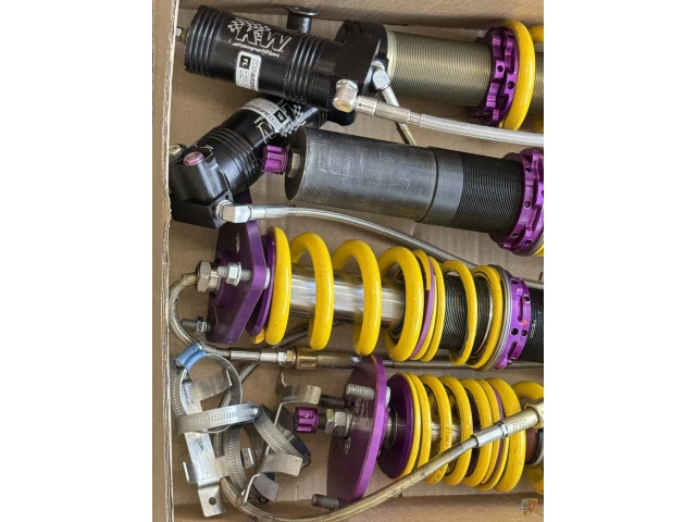 997 GT3 R shock absorber original Porsche as good as new for Porsche 911 racing car – Albert Motorsport