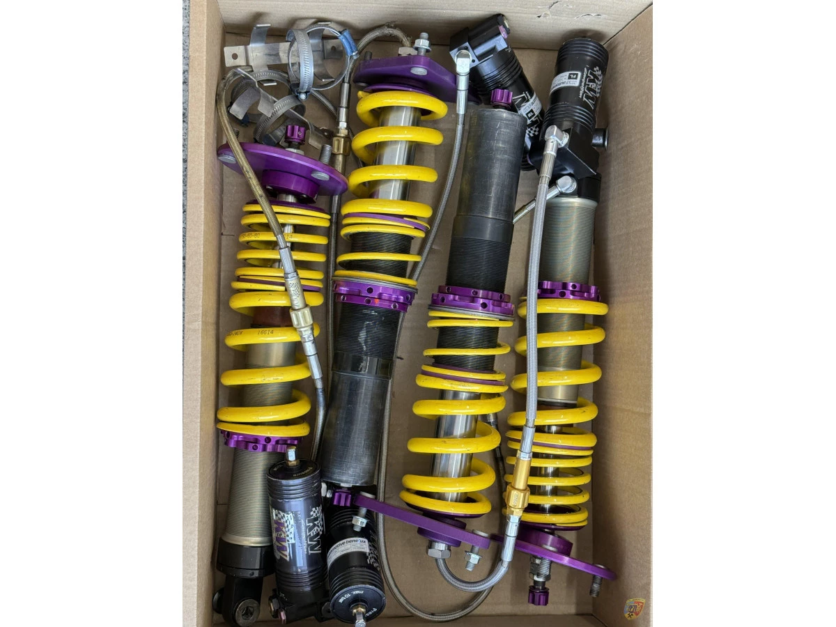 997 GT3 R shock absorber original Porsche as good as new for Porsche 911 racing car – Albert Motorsport