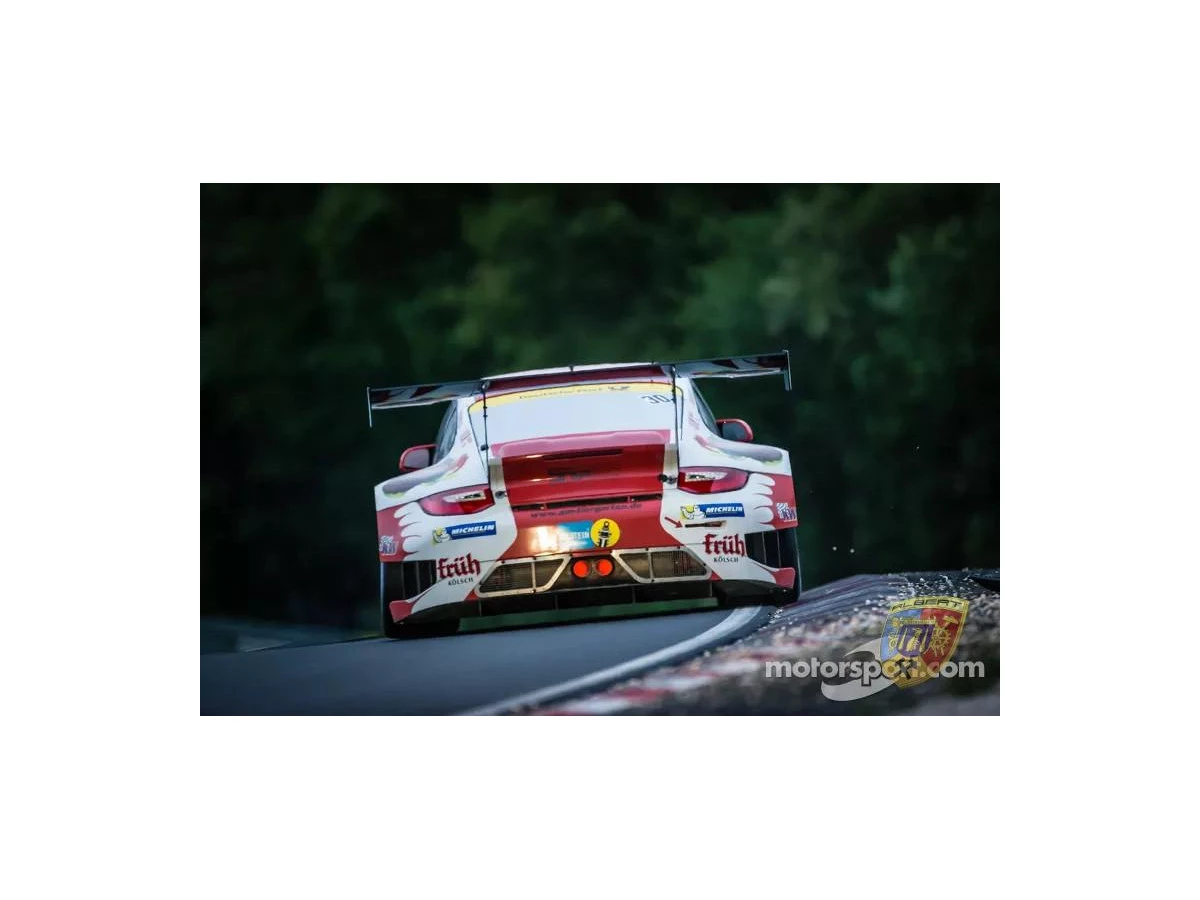 Porsche 997 GT3 R - Sabine Schmitz - Patrick Huismann - Frikadelli - por Albert Motorsport | Albert Motorsport