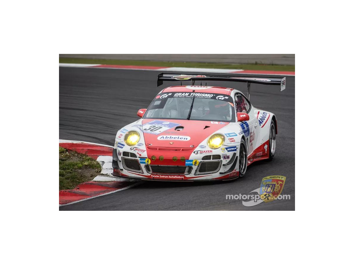 Porsche 997 GT3 R - Sabine Schmitz - Patrick Huismann - Frikadelli - por Albert Motorsport