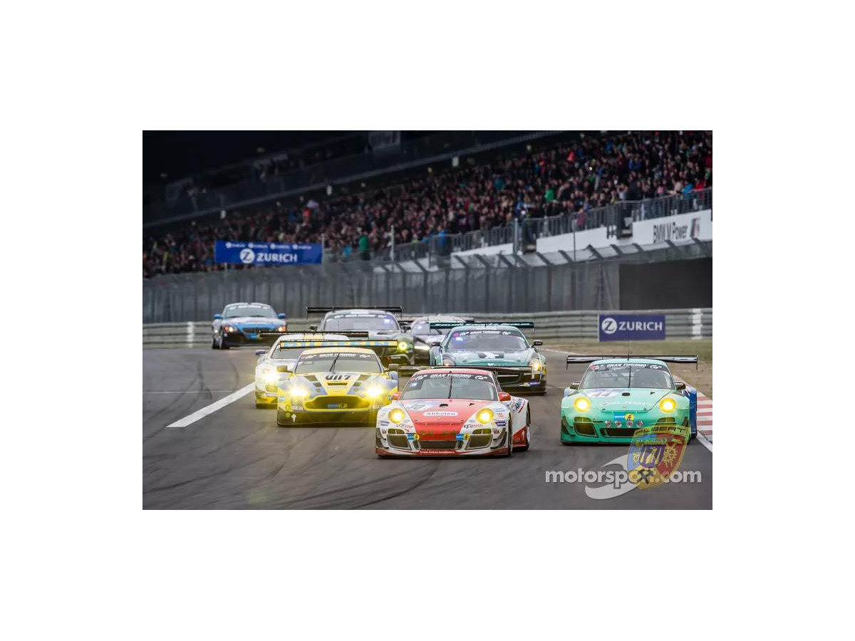 Porsche 997 GT3 R - Sabine Schmitz - Patrick Huismann - Frikadelli - di Albert Motorsport