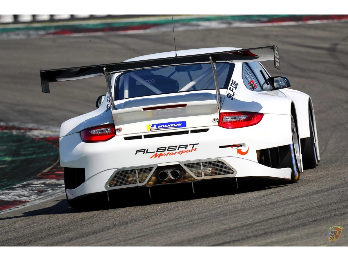 Porsche 997 GT3 R - Sabine Schmitz - Patrick Huismann - Frikadelli - par Albert Motorsport | Albert Motorsport