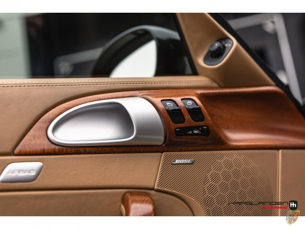 Porsche 911 (997) Carrera 4 Cabriolet – Tiptronic – New engine – 2-year warranty