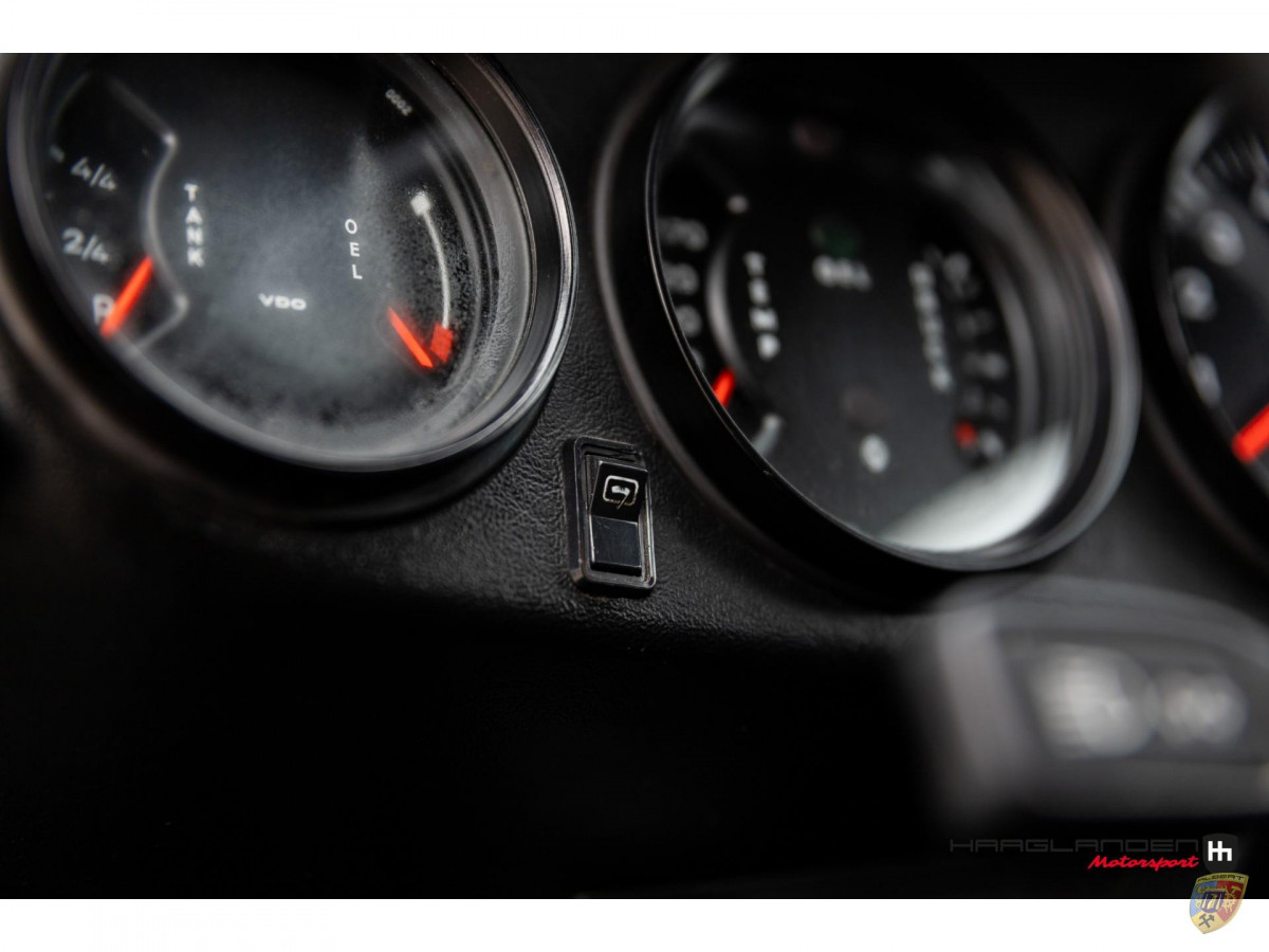 Porsche 911 Carrera 3.0 Coupé (G-Model)