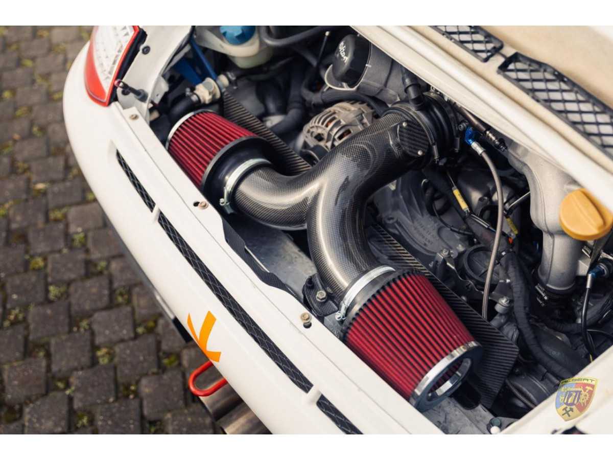 997 RSR Carrozzeria piatta con tecnologia Cup, senza motore e cambio