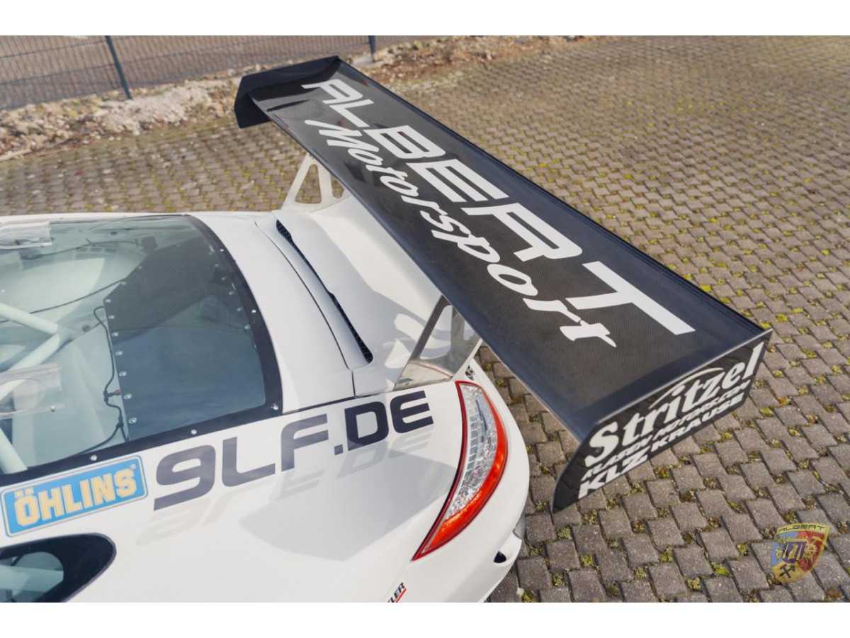 997 RSR Carrocería plana con tecnología Cup, sin motor ni caja de cambios