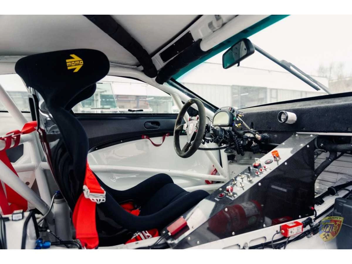 997 RSR Carrocería plana con tecnología Cup, sin motor ni caja de cambios | Albert Motorsport