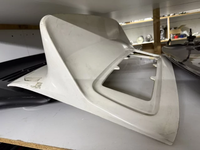 Aileron arrière «&nbsp;queue de canard&nbsp;» pour Porsche 911 RS 2,7 litres Carrera. Capot en fibre de verre. | Albert Motorsport