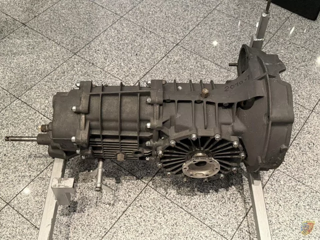 Porsche 901 4-speed gearbox, overhauled, without locking mechanism, for older 911 models. – Albert Motorsport 2