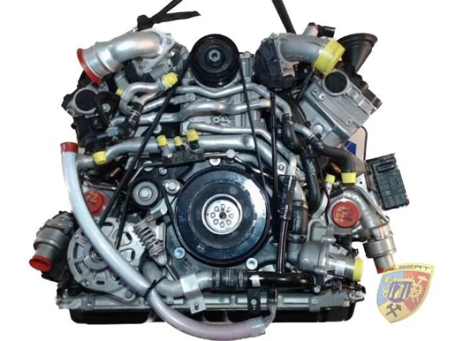 Su richiesta, i motori diesel Cayenne - Panamera 4.0 possono essere sostituiti con Porsche. | Albert Motorsport